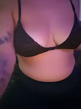 Sweettinydiamond webcam