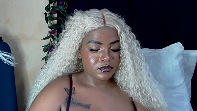 SweetestBootyXxX webcam