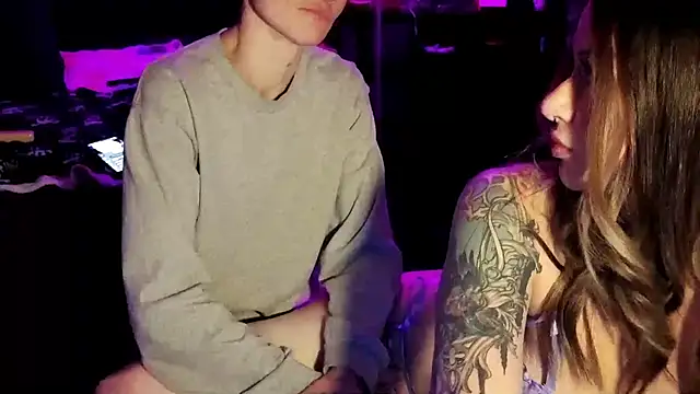 AshenRoe live sex cam