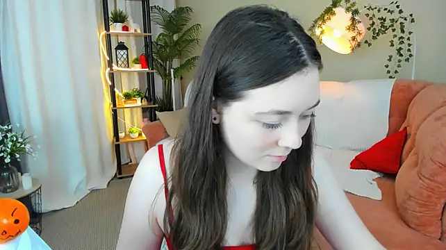 AlluringLookk live cam preview