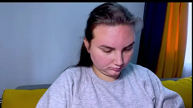 Dreamyblushfairy webcam