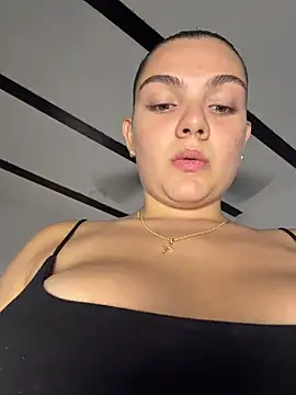 Eva_stark10