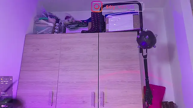 Its_vero webcam