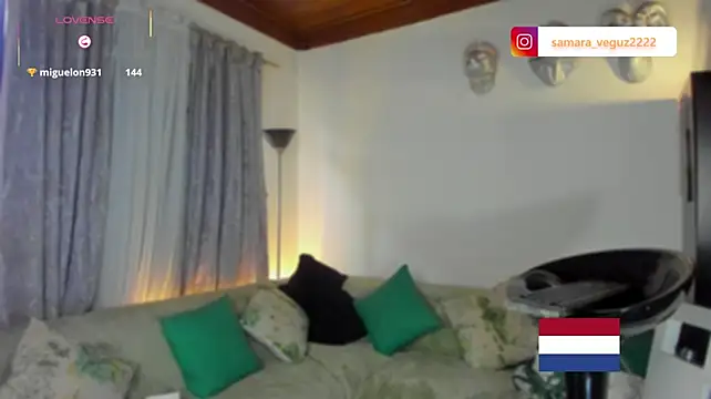 samara_veguz222 webcam