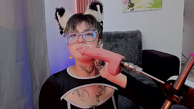 Rebeka-baker webcam