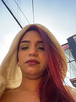 Sara-77 webcam
