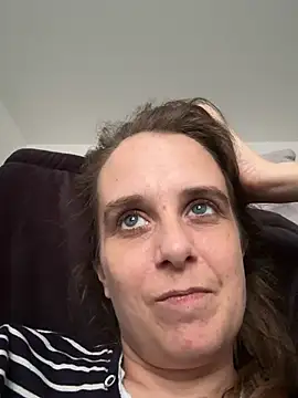 Chantalee webcam
