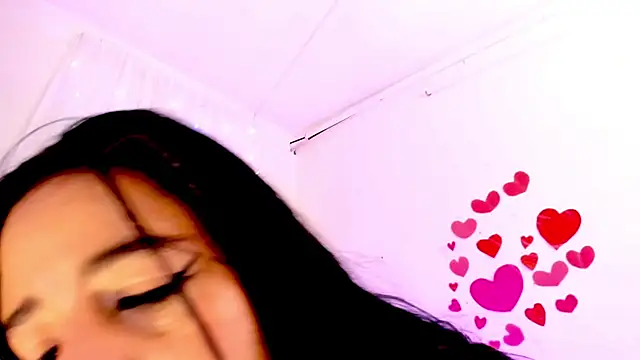 lilahSweet webcam
