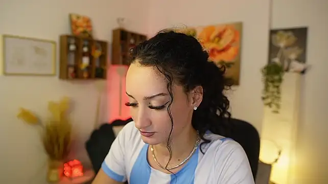 Alexa_Lexa webcam