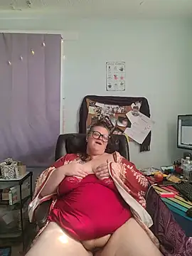 ticklesquirt webcam