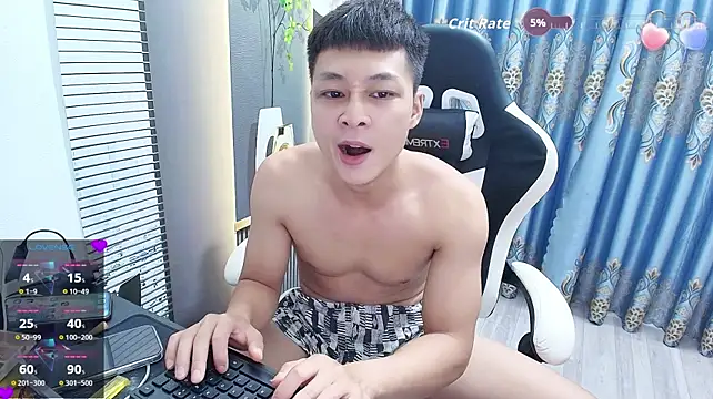 Naughty___asian webcam