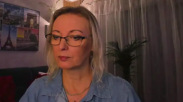 vanessa_chat