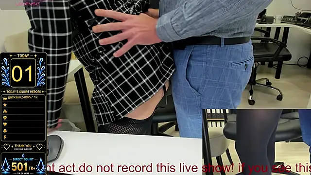 squirt_milf_viktoria webcam