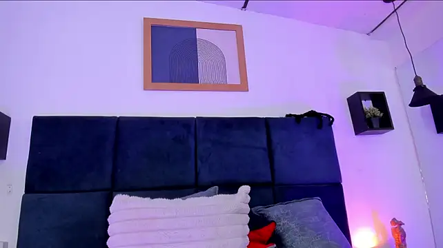 april_jones05 webcam