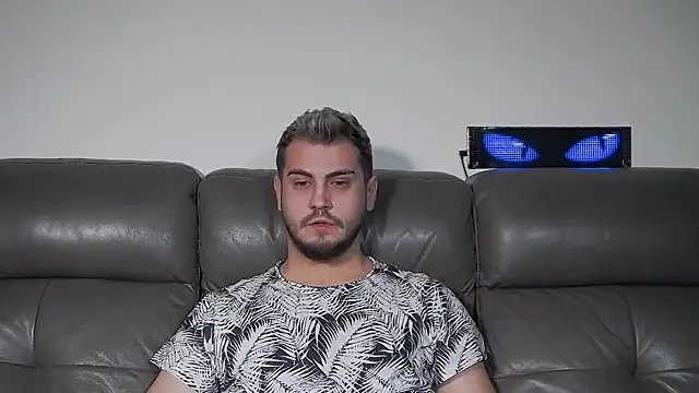 CrazyDom1 webcam