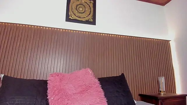 Ariaa_Monroe webcam