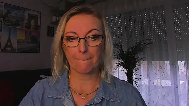 vanessa_chat webcam