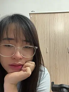 Babybooo01_ live cam on StripChat