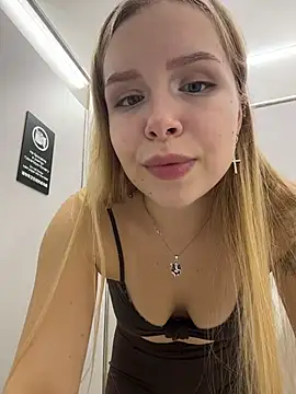Liza_risky