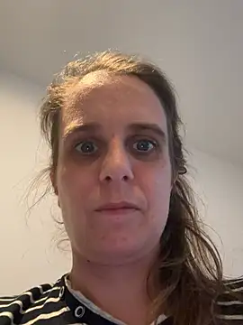 Chantalee webcam