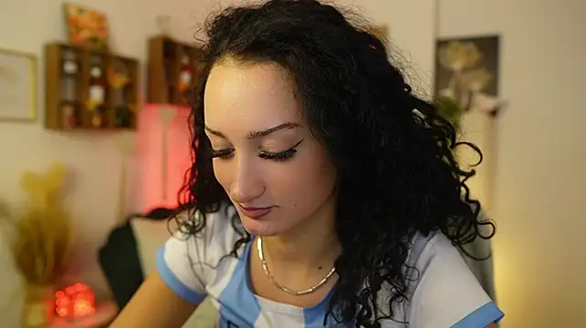 Alexa_Lexa webcam