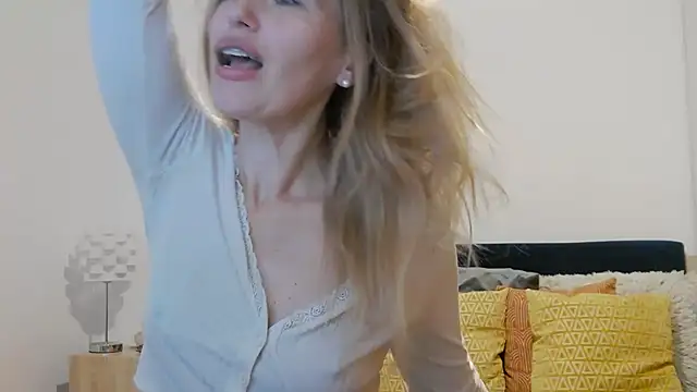 Lika_Soul webcam