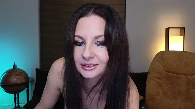 Lila_West webcam