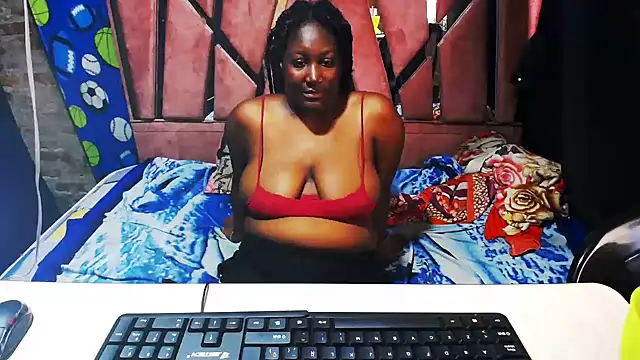blackhotbody webcam