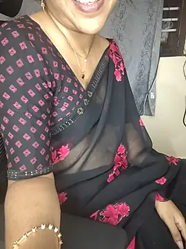 Cute-Smiely-Queen-Telugu webcam