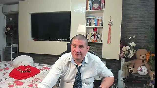 SpartacusDaddy48 webcam