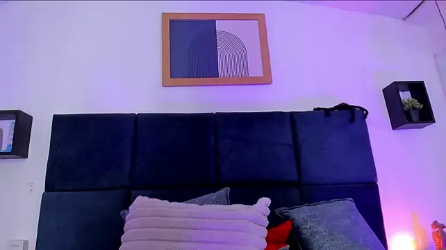 april_jones05 webcam