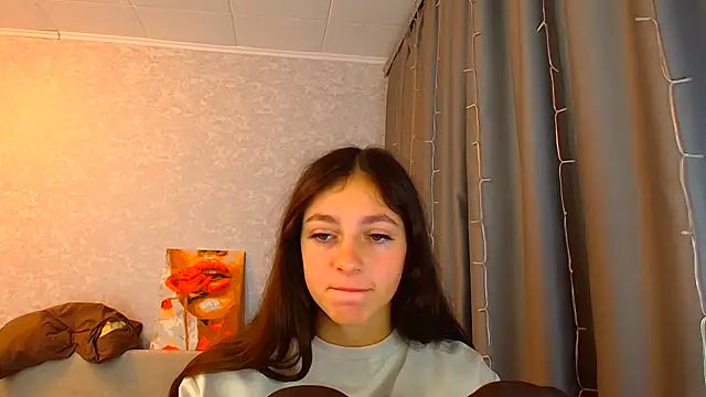 KissMeJulia webcam