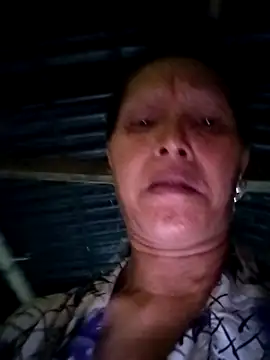 Lunaella01 webcam