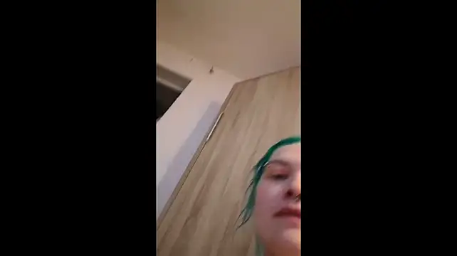 neonwitch webcam