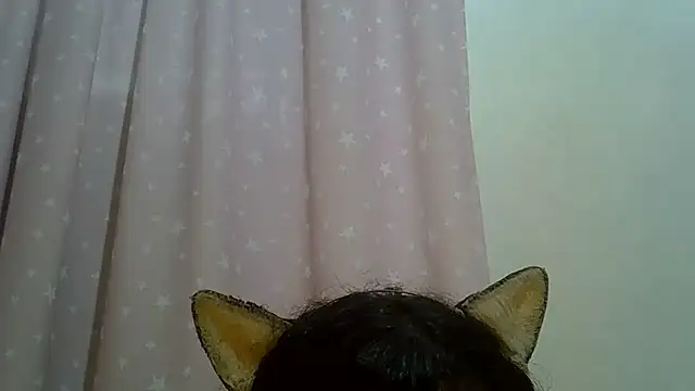SkinnyKitten webcam