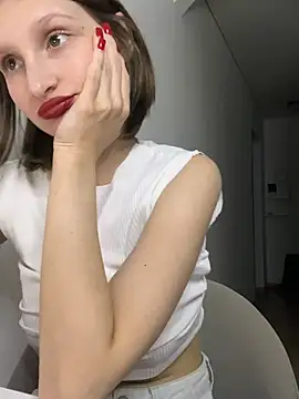 TessaTempt webcam