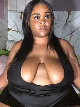 KINKYBOOTI22 webcam