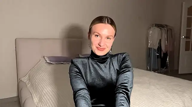 ModestaStorey webcam
