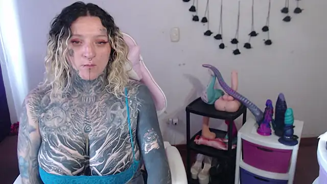 sloppytitss (F milf) - pumped more my pussy