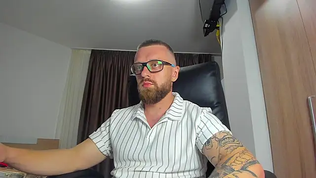 Findom_guy webcam