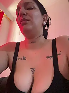 liz_dirty webcam