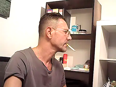 mastercharisma35 webcam