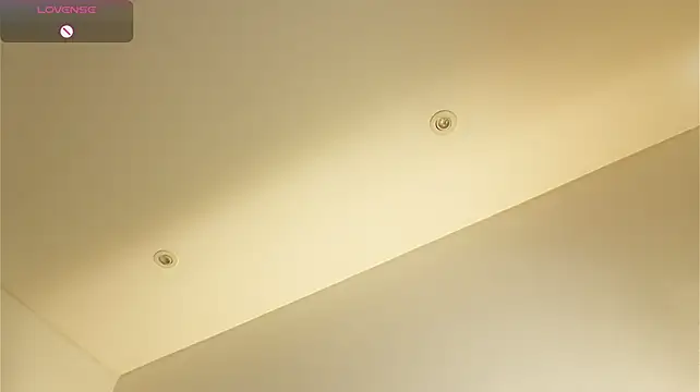 elodie_walker webcam