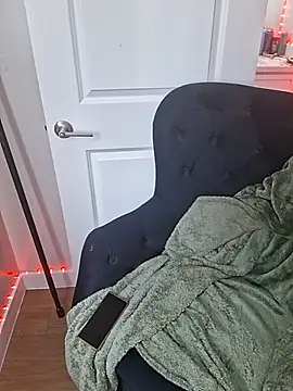UpInTheStars webcam