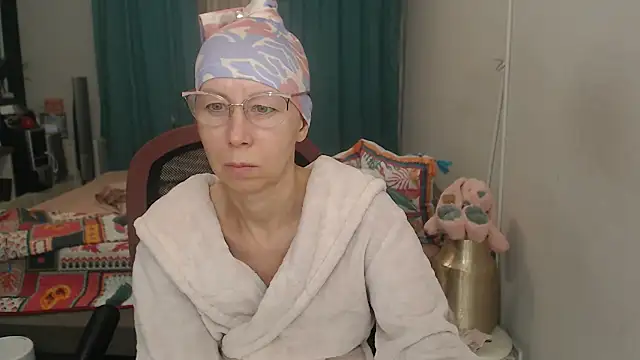 LuxuryNika webcam