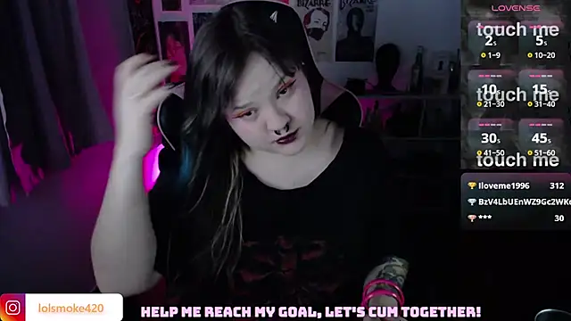 Bdsm_and_fries webcam