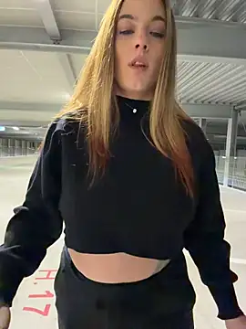 Luna_Lynn webcam