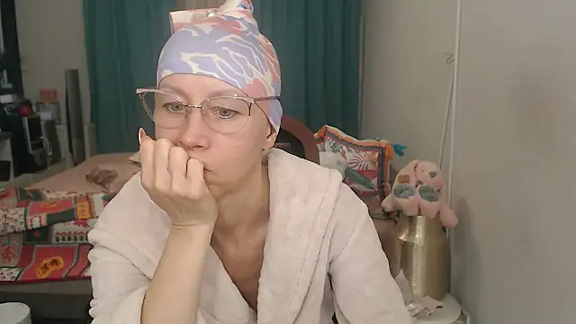 LuxuryNika webcam