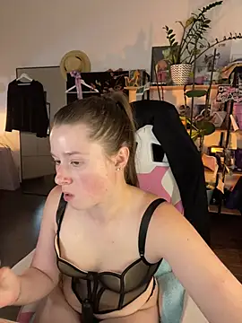 sweetest_pie (F young) - Doggy style