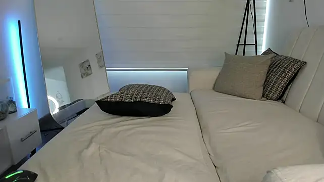 Ori_valentina webcam